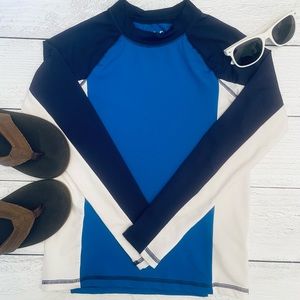 Cat & Jack Boys Long Sleeve Swim Shirt Size M (8-10)